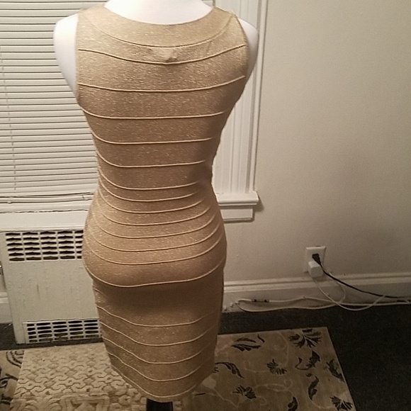 Express Gold Sparkle Bodycon Dress - Picture 2 of 3